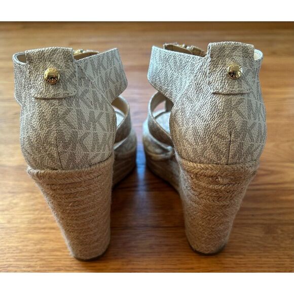Michael Kors Size 9.5M Womens Vanilla Damita Wedge Logo MK Signature Sandals - Picture 7 of 10
